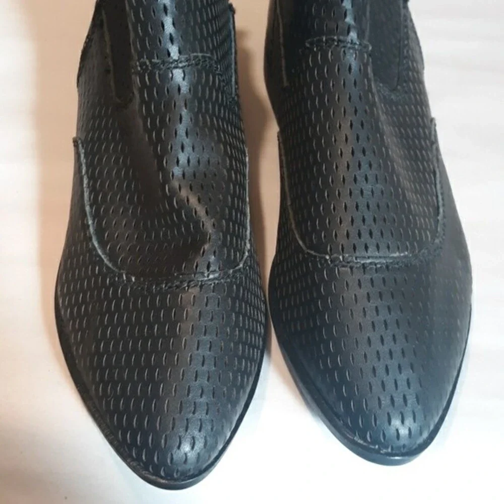 Kelsi Dagger Alaska Perforated Black Leather Booties 9.5 Ankle Boots